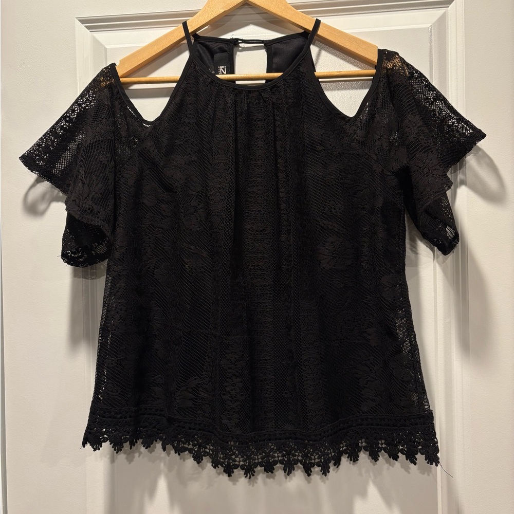 IZ Byer Black Lace Cold Shoulder Blouse – Size Small